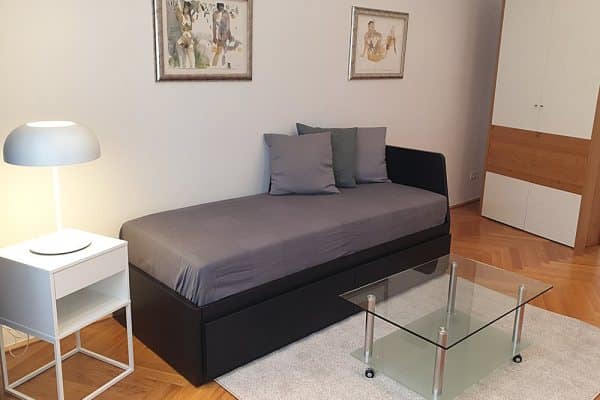 3_T23_Tagesbett_20211229_130523_Web 3_T23_Tagesbett_20211229_130523_Web