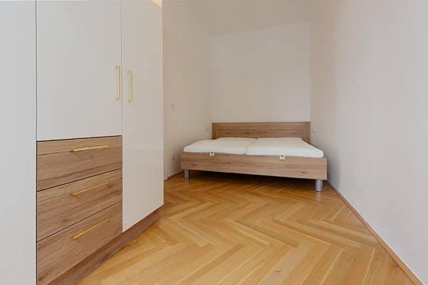 4_H28_(6)_Web 4_H28_(6)_Web